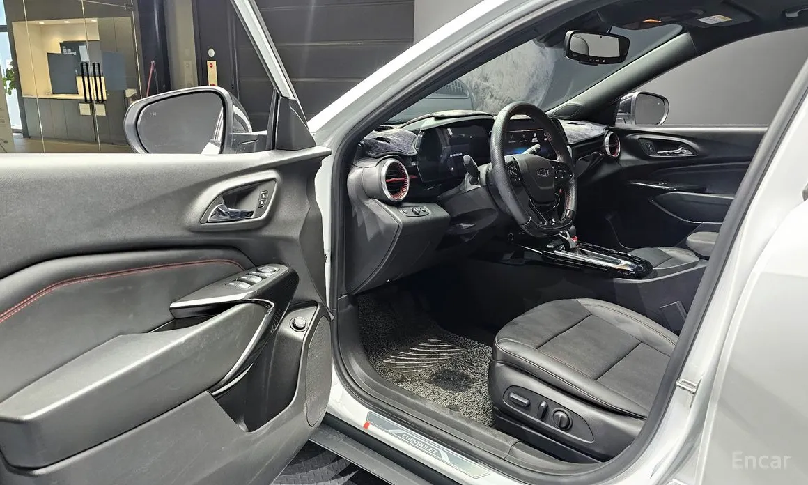 Фото 11 - Chevrolet Trax