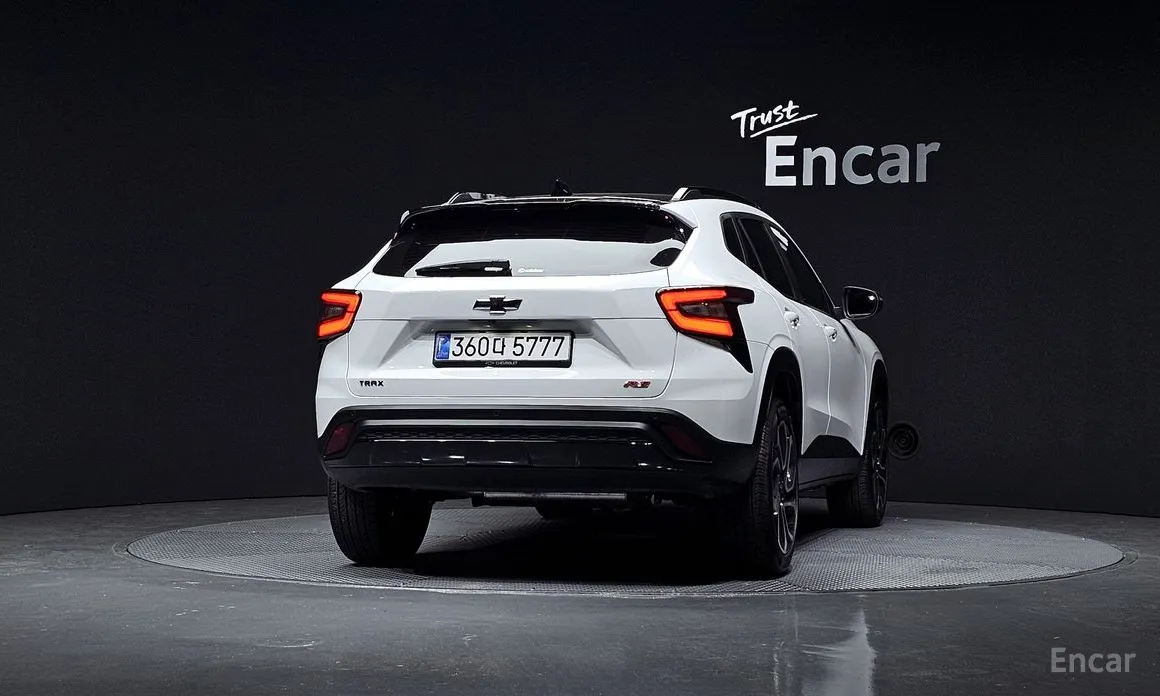 Фото 4 - Chevrolet Trax