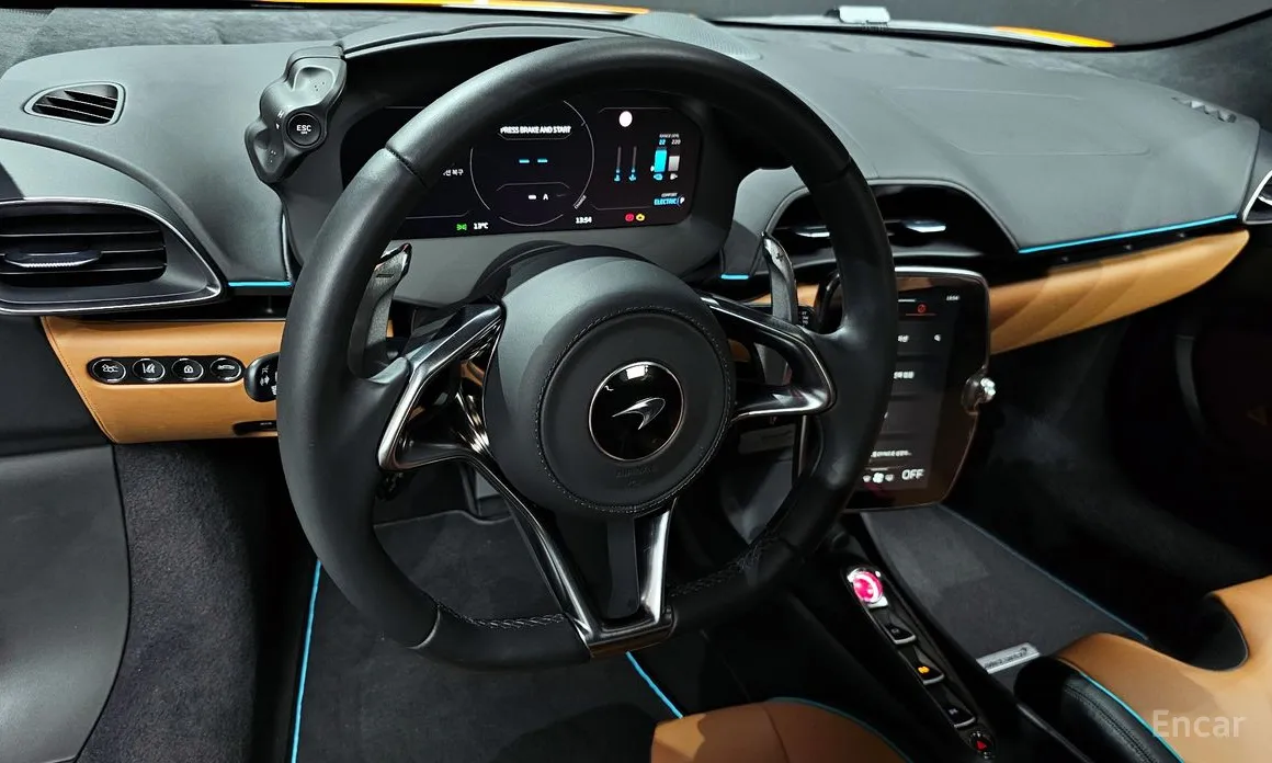 Фото 12 - McLaren Artura