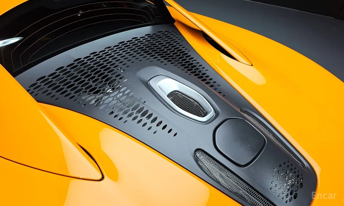 Фото 6 - McLaren Artura