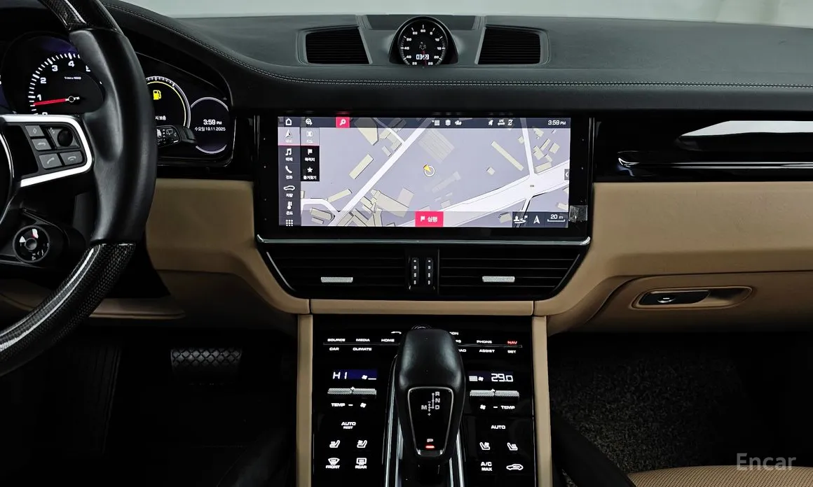 Фото 15 - Porsche Cayenne