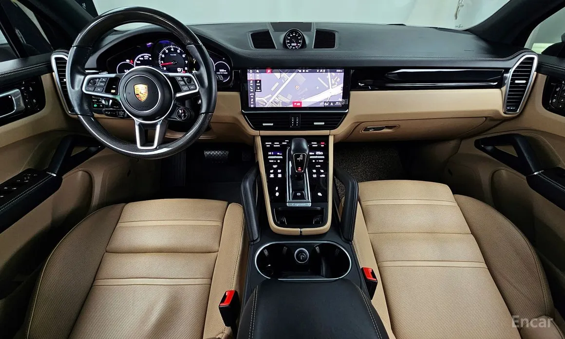 Фото 7 - Porsche Cayenne