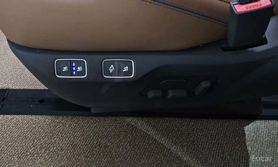 Фото 19 - Hyundai Staria