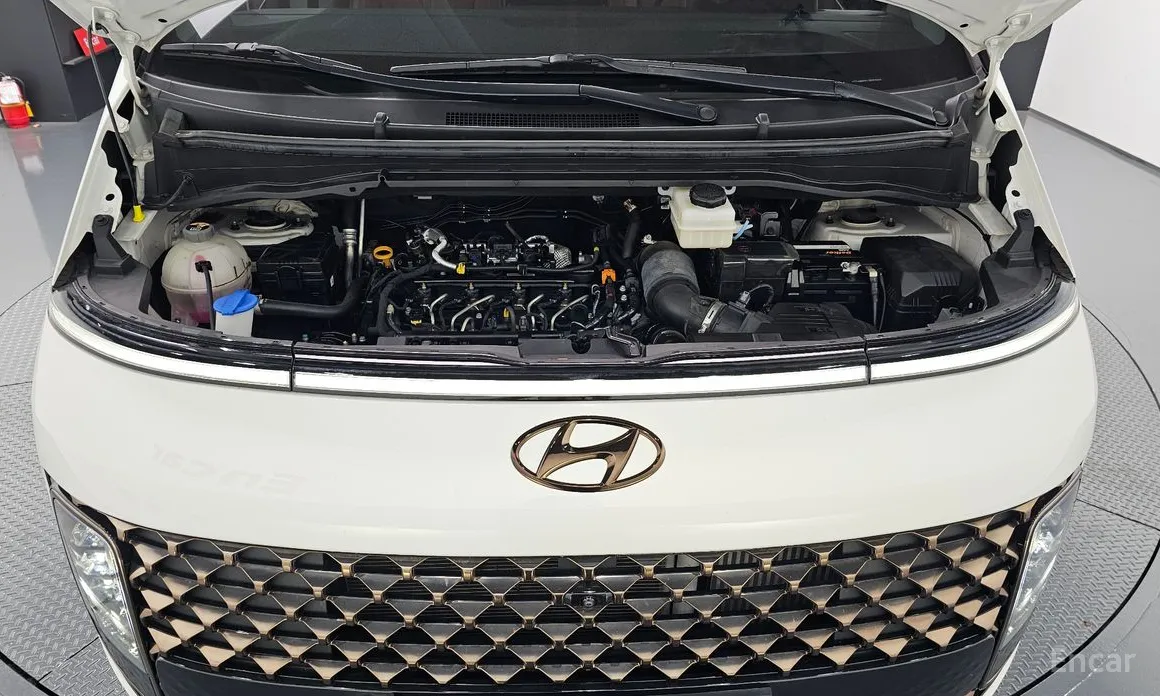 Фото 6 - Hyundai Staria