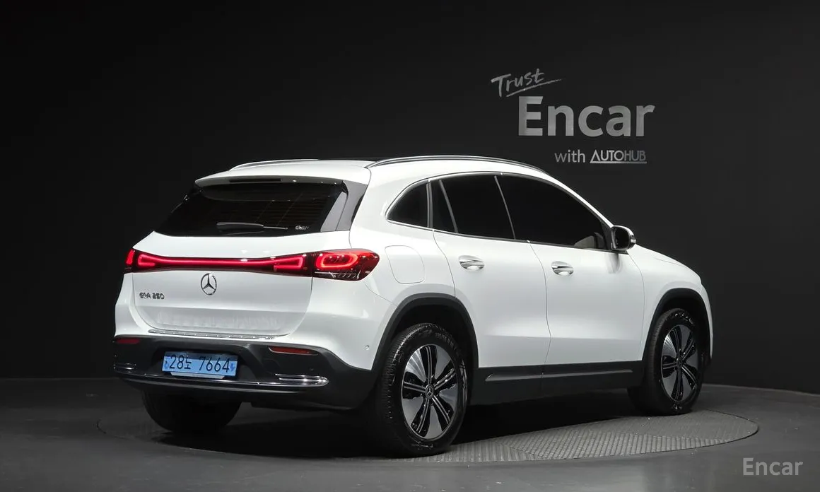 Фото 2 - Mercedes-Benz EQA