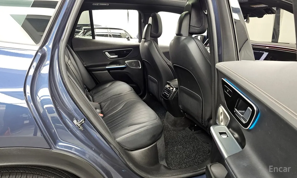 Фото 12 - Mercedes-Benz EQE