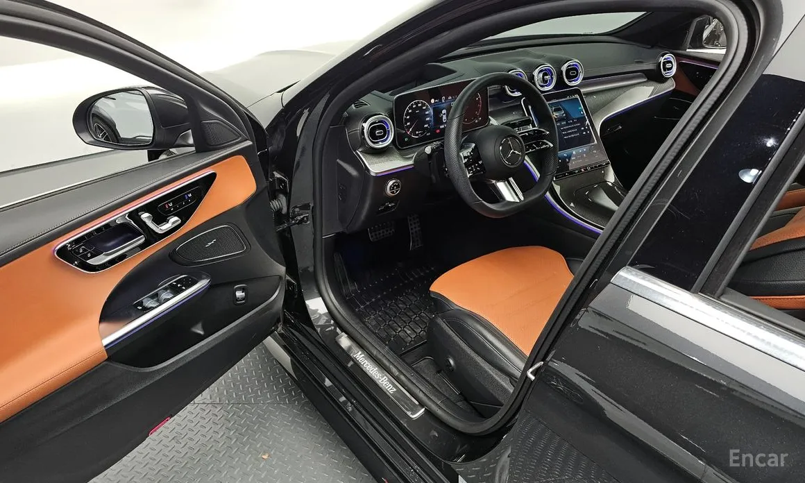 Фото 11 - Mercedes-Benz C-Class