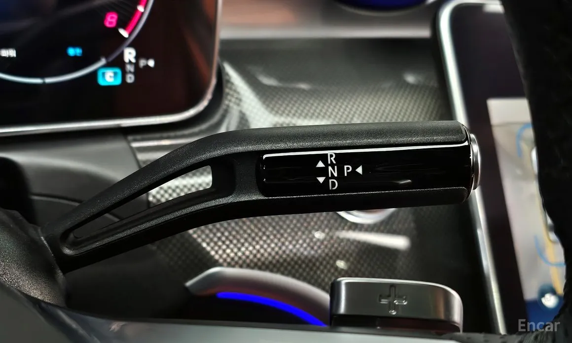 Фото 9 - Mercedes-Benz C-Class