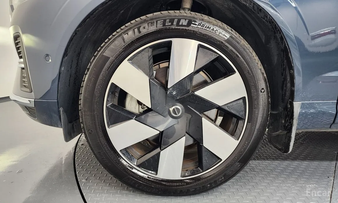 Фото 5 - Volvo XC60