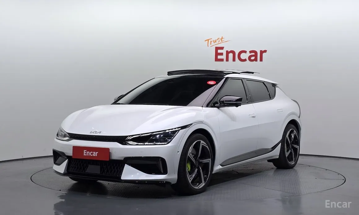 Фото 1 - Kia EV6