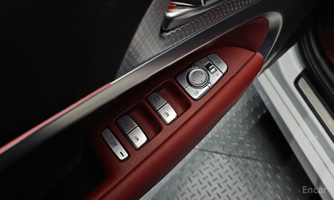 Genesis G70 2020 Gasoline 2.0T 2WD