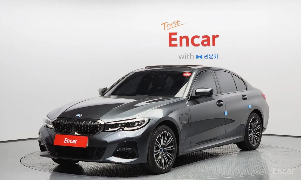 Фото 1 - BMW 3 Series