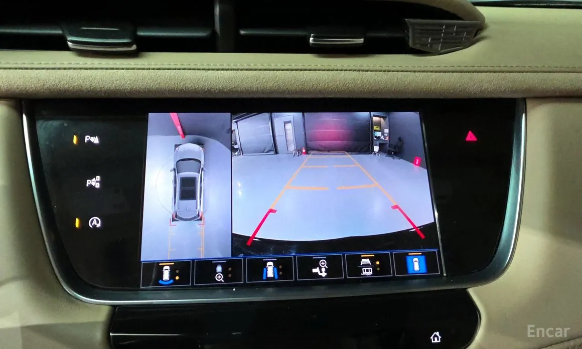 Фото 15 - Cadillac XT5