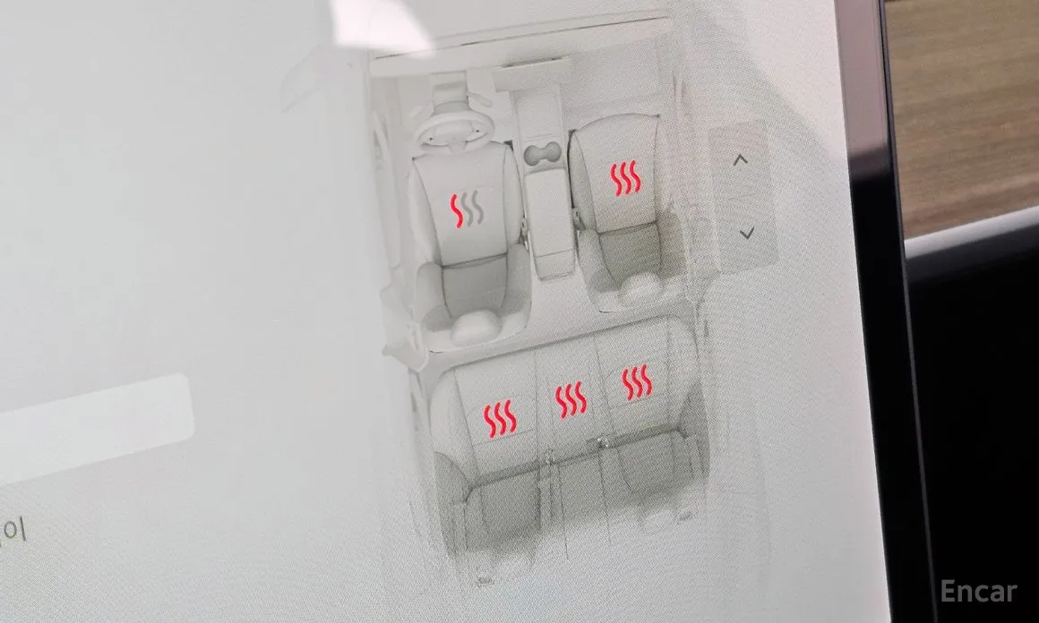 Фото 16 - Tesla Model 3