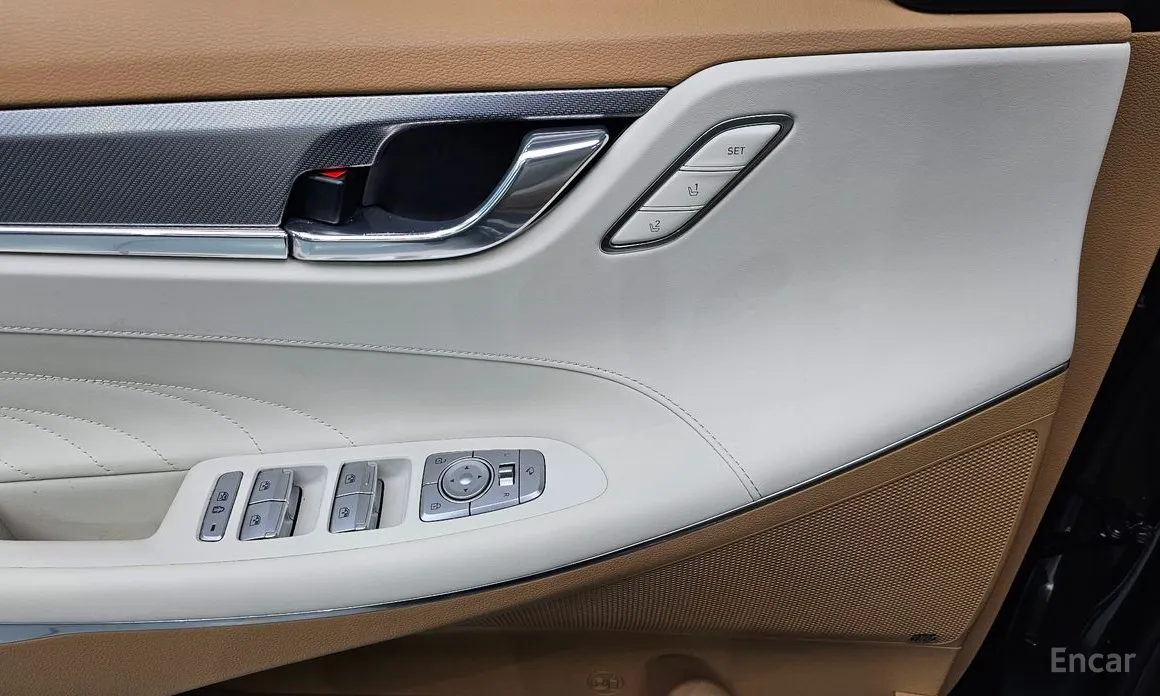 Фото 18 - Hyundai Grandeur