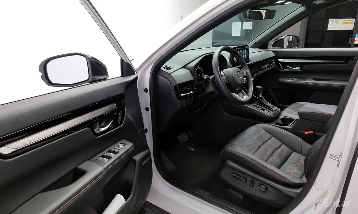 Фото 10 - Honda CR-V