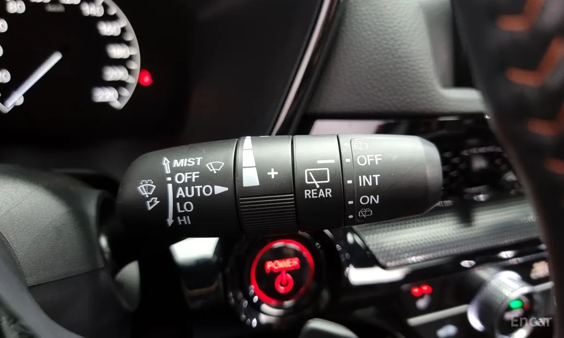 Фото 18 - Honda CR-V