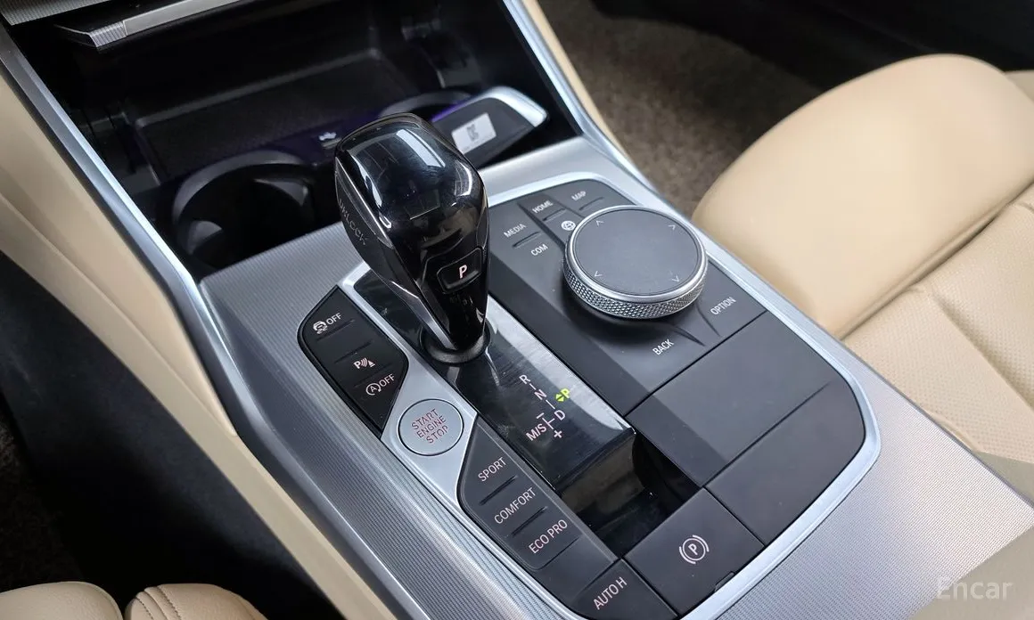 Фото 9 - BMW 3 Series