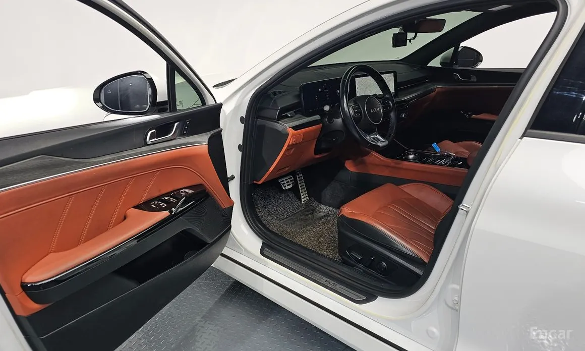 Фото 10 - Kia K5