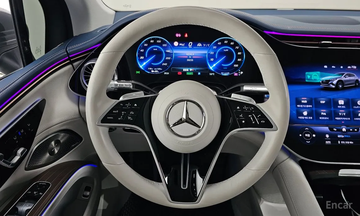 Фото 13 - Mercedes-Benz EQS