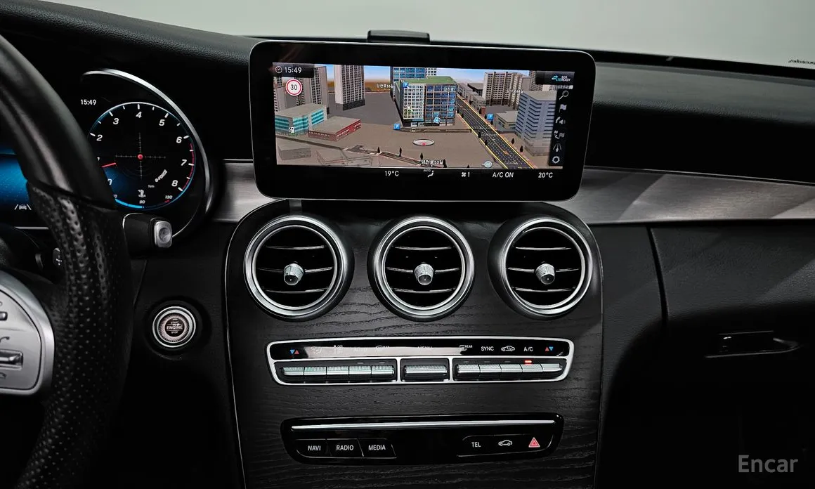 Фото 14 - Mercedes-Benz C-Class