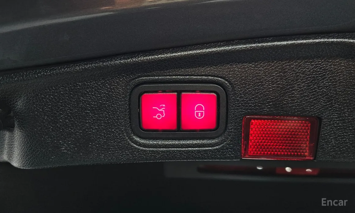 Фото 20 - Mercedes-Benz C-Class