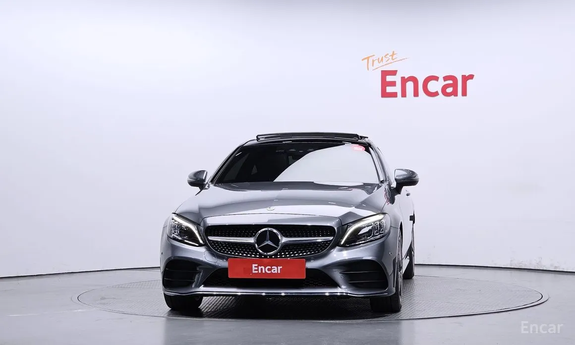 Фото 3 - Mercedes-Benz C-Class