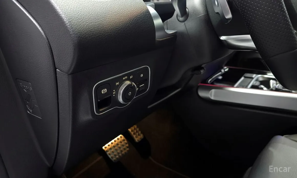 Фото 17 - Mercedes-Benz EQB