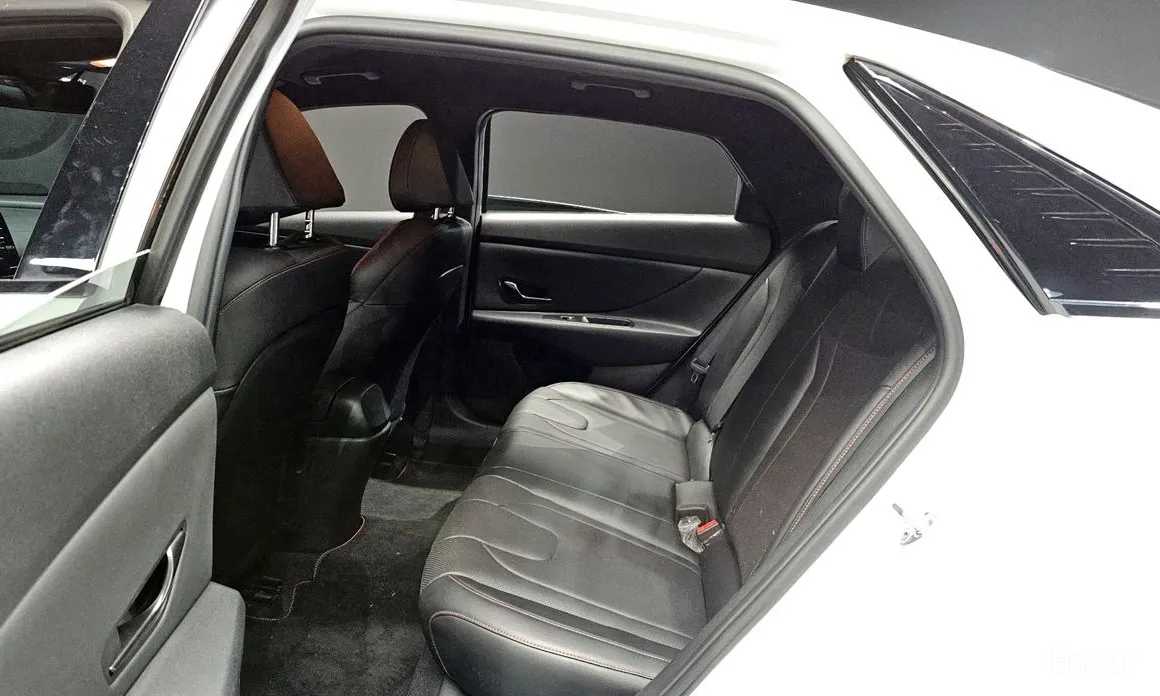 Фото 12 - Hyundai Avante