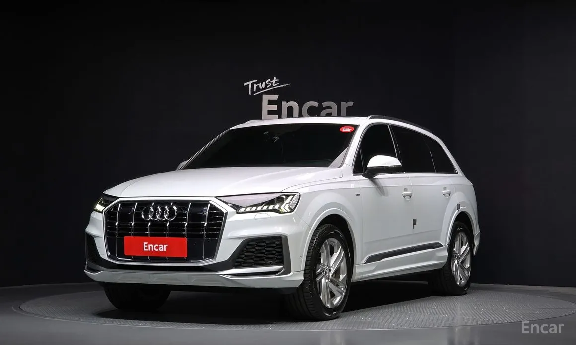 Фото 1 - Audi Q7