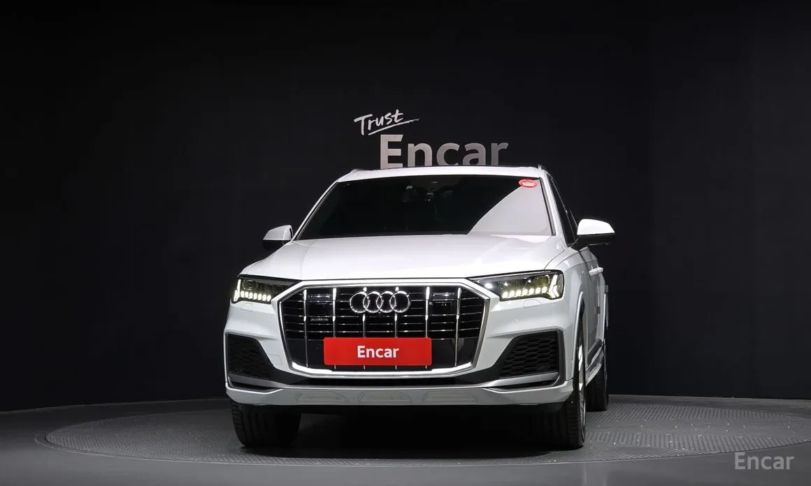 Фото 3 - Audi Q7