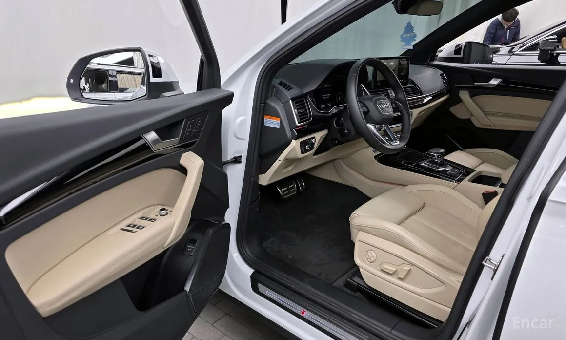 Фото 10 - Audi Q5