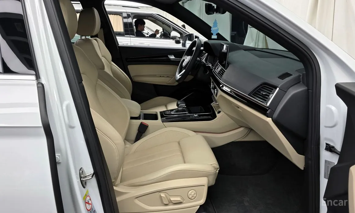 Фото 11 - Audi Q5