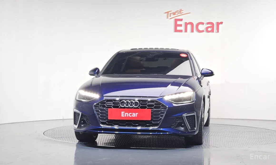 Фото 3 - Audi A4