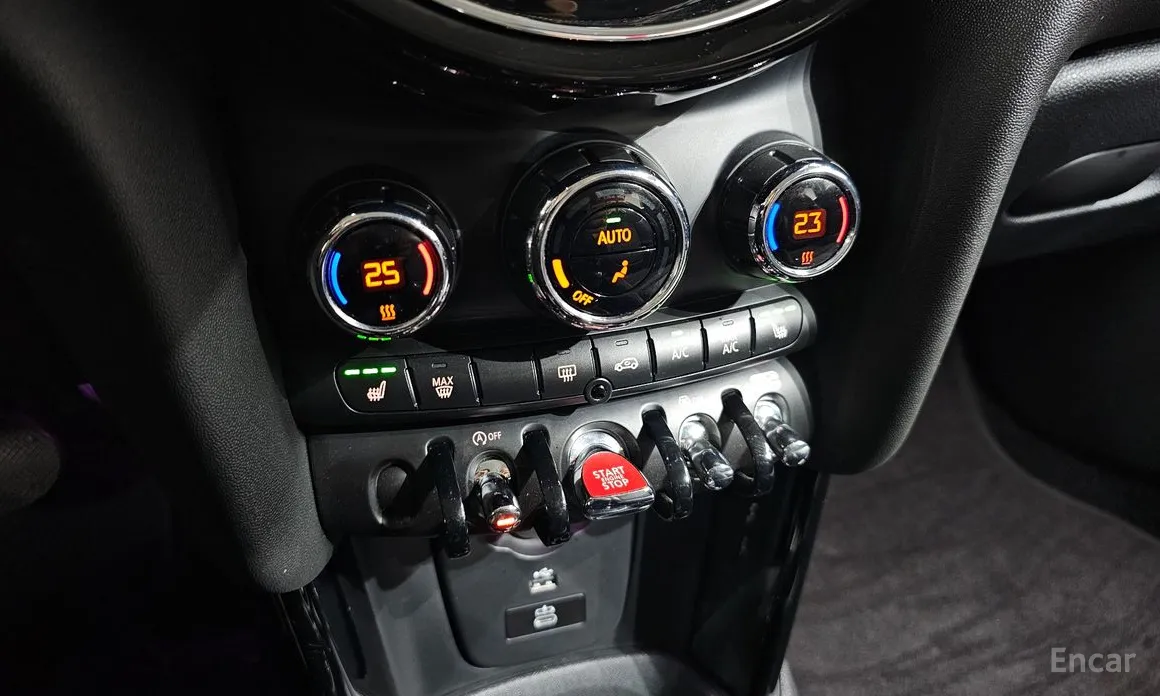 Фото 17 - Mini Cooper