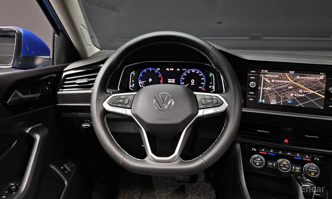 Фото 13 - Volkswagen Jetta