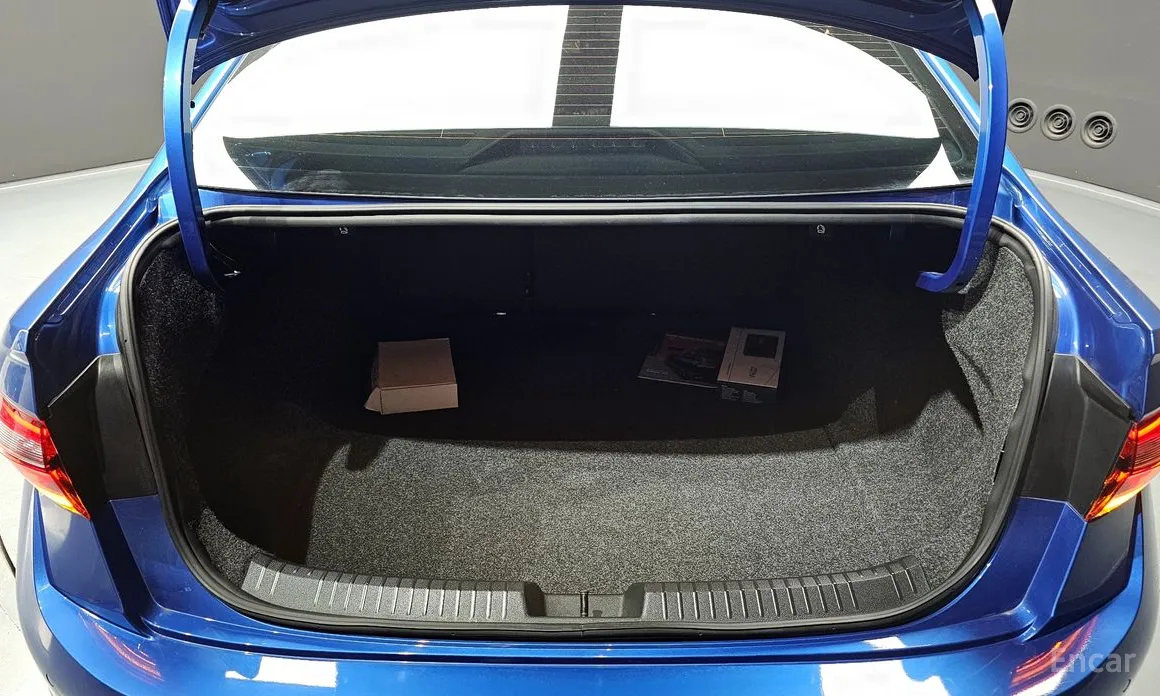 Фото 20 - Volkswagen Jetta