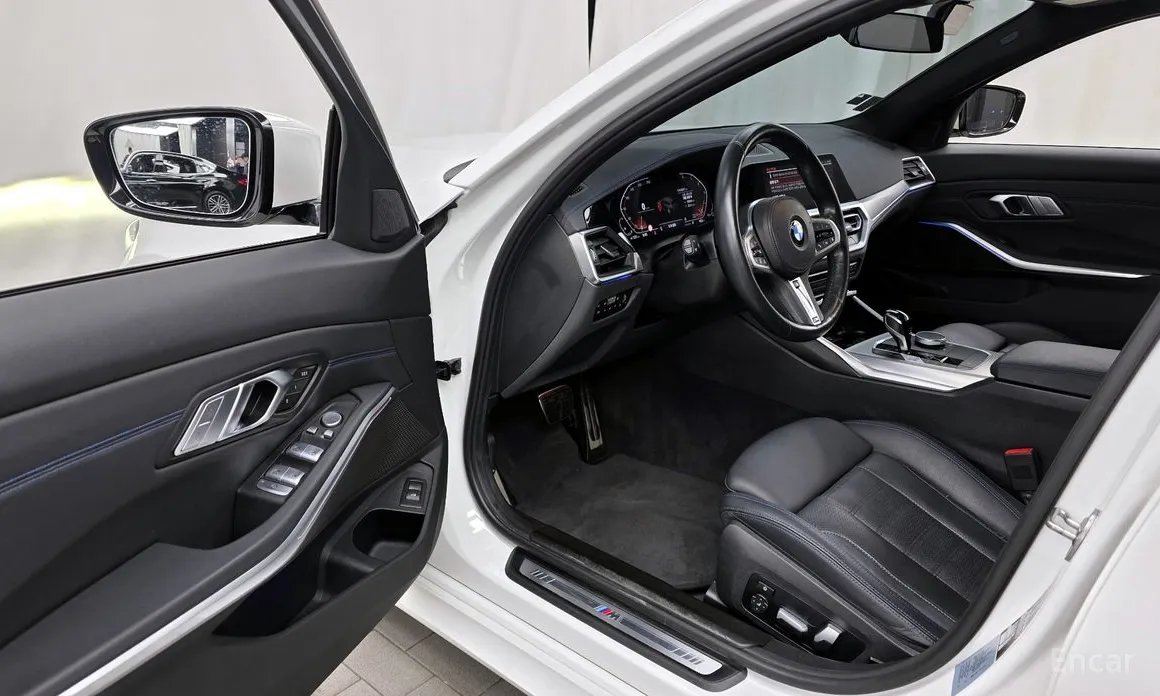 Фото 10 - BMW 3 Series