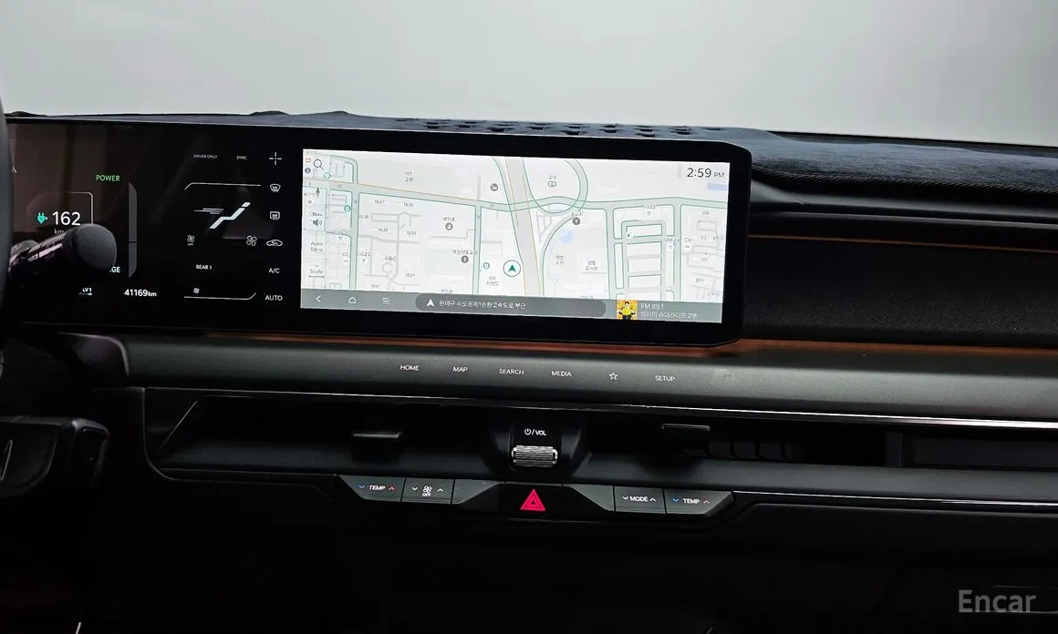 Фото 14 - Kia EV9