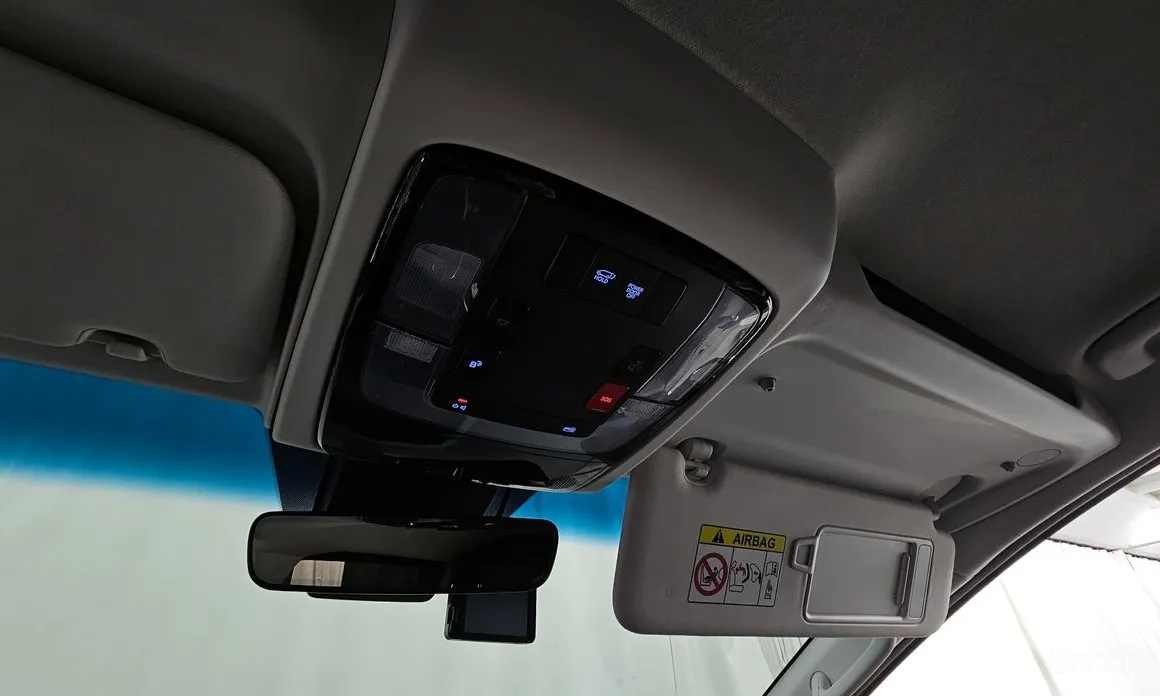 Фото 19 - Hyundai Staria