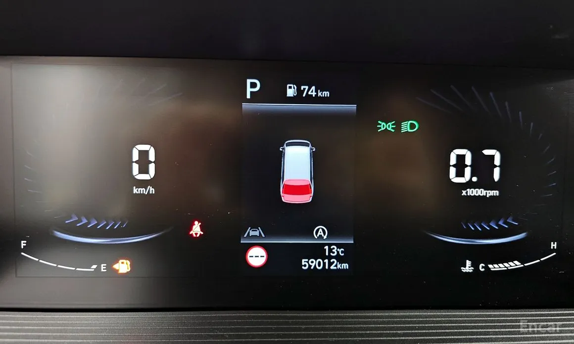 Фото 8 - Hyundai Staria