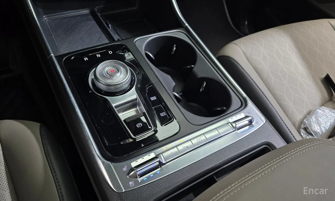 Фото 9 - Kia Carnival