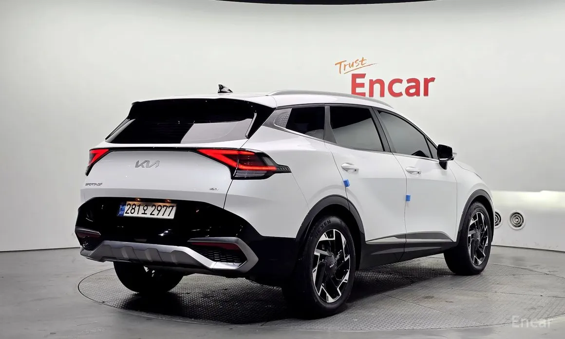 Фото 2 - Kia Sportage