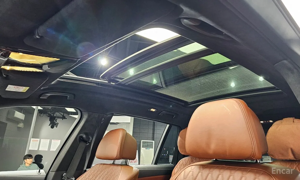 Фото 19 - BMW X7