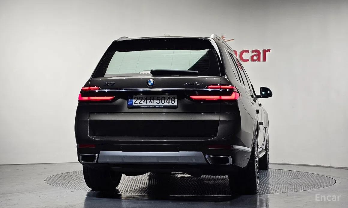Фото 4 - BMW X7