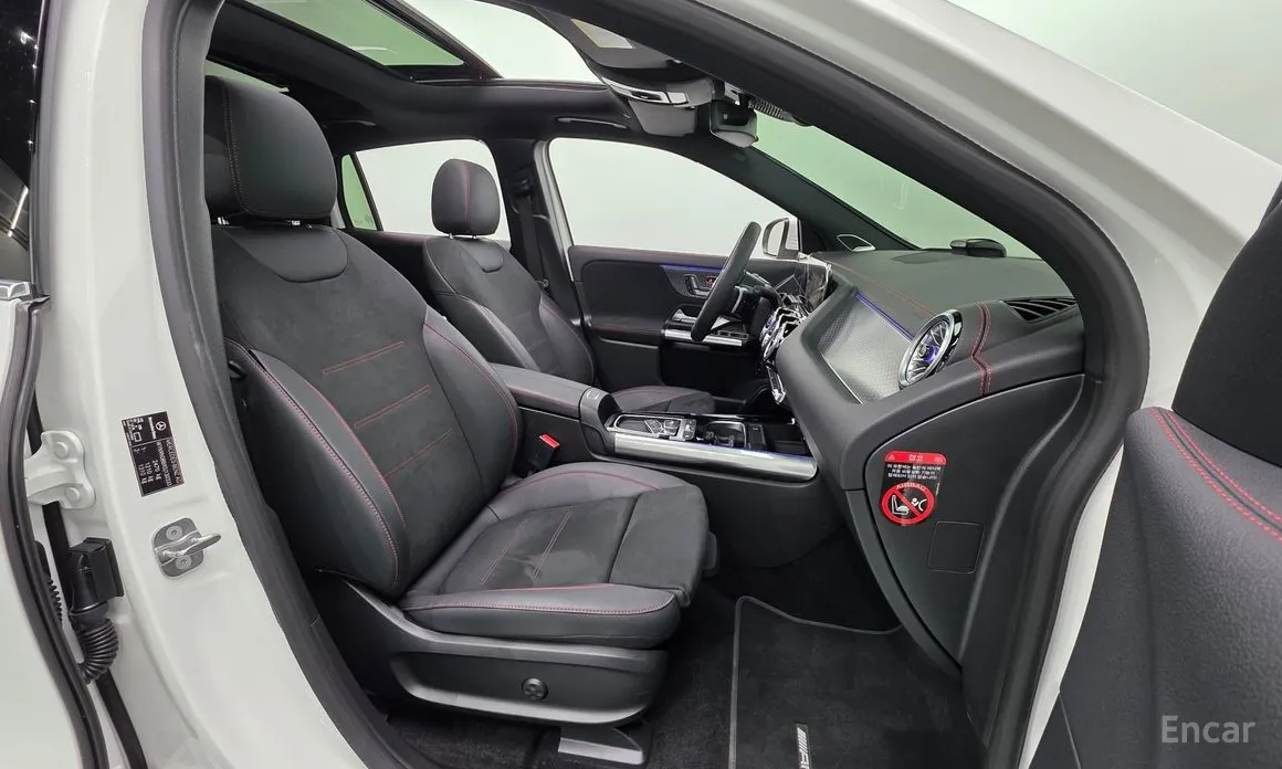 Фото 10 - Mercedes-Benz EQA