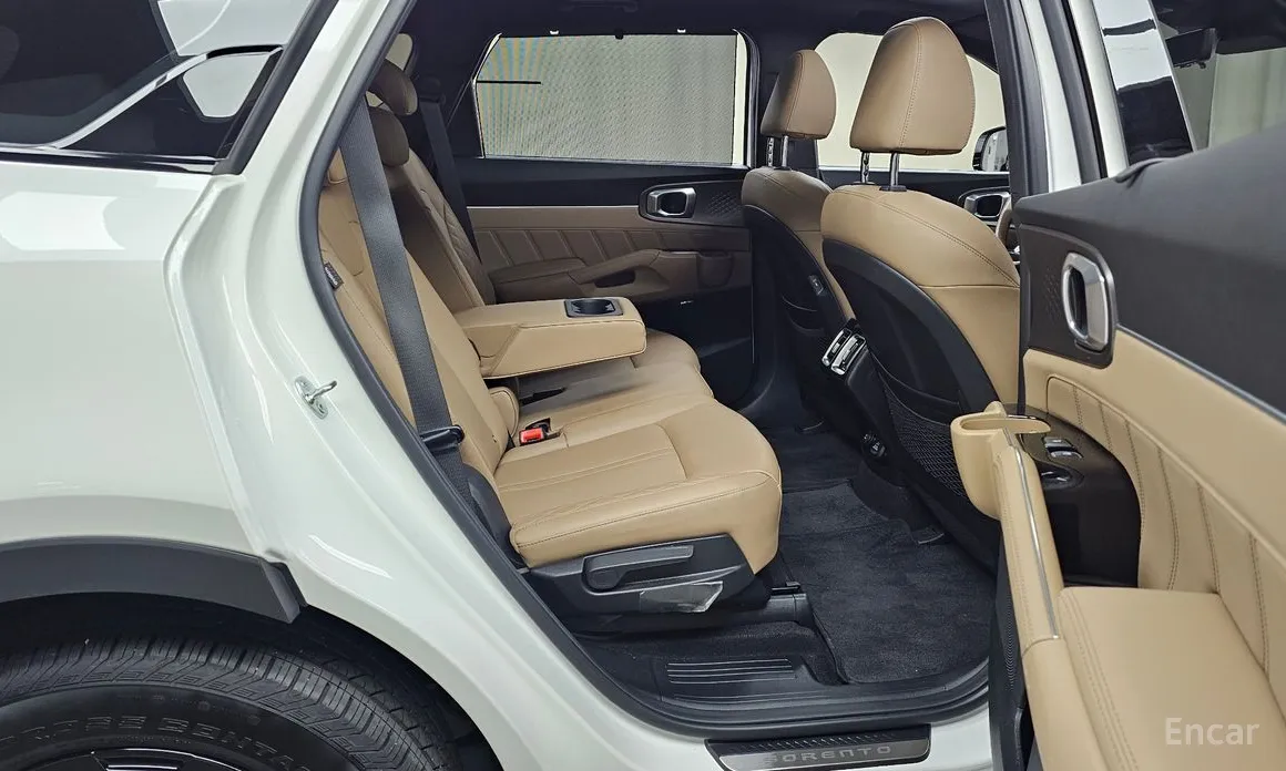 Фото 12 - Kia Sorento