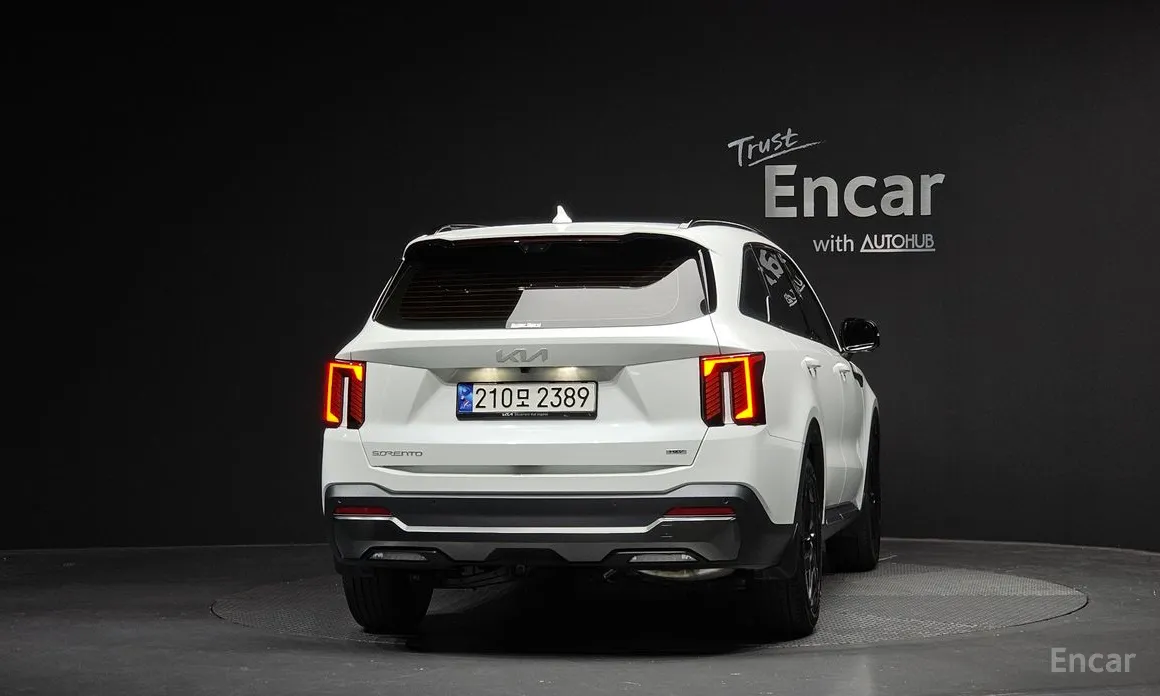 Фото 4 - Kia Sorento