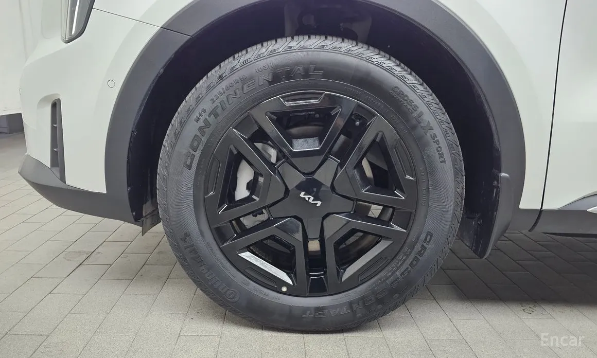 Фото 5 - Kia Sorento