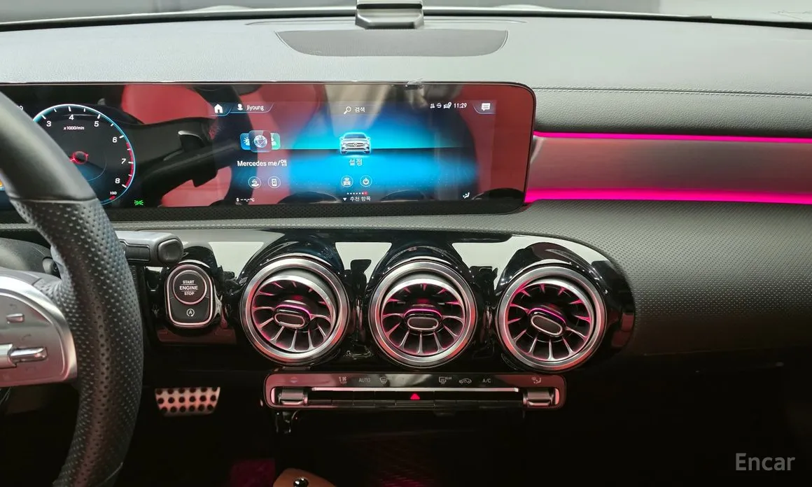 Фото 19 - Mercedes-Benz CLA-Class